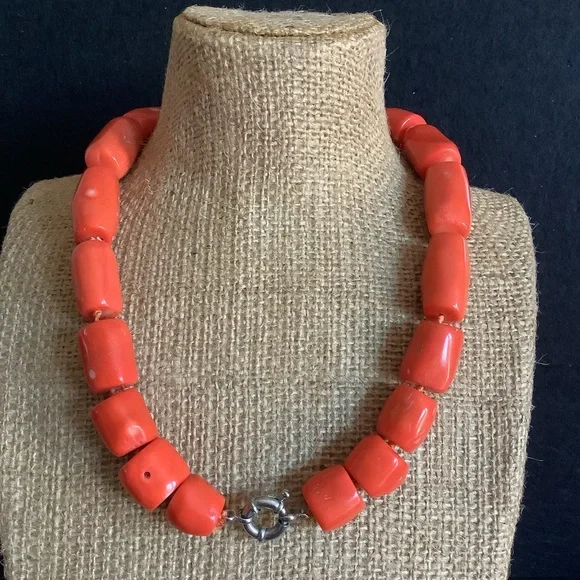 Sponge Coral Peach Colored Sterling Silver Clasp Necklace - Picture 9 of 9